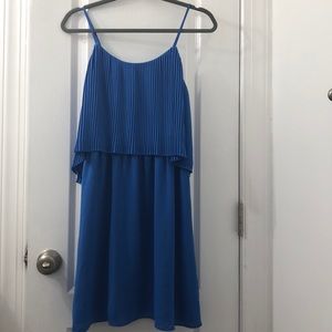 Beautiful blue dress!